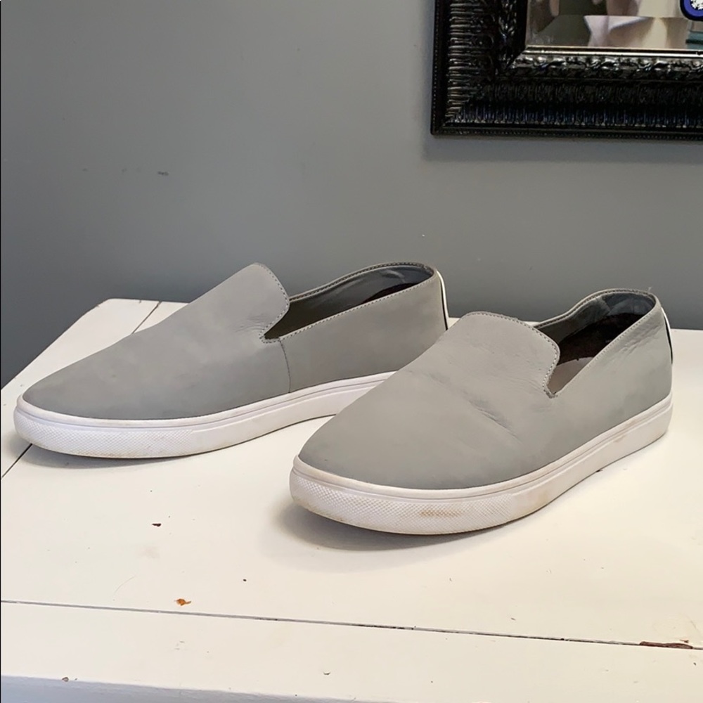 DNKY slip on